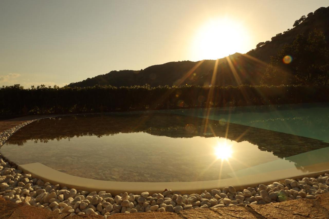Agriturismo San Cataldo Motta Camastra Buitenkant foto